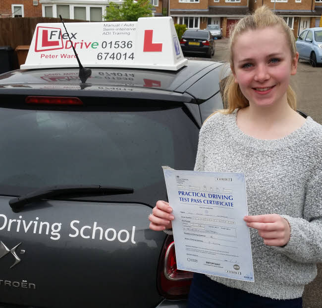 Eloise Southgate passes having taken driving lessons in Northampton with Flexdrive Driving School