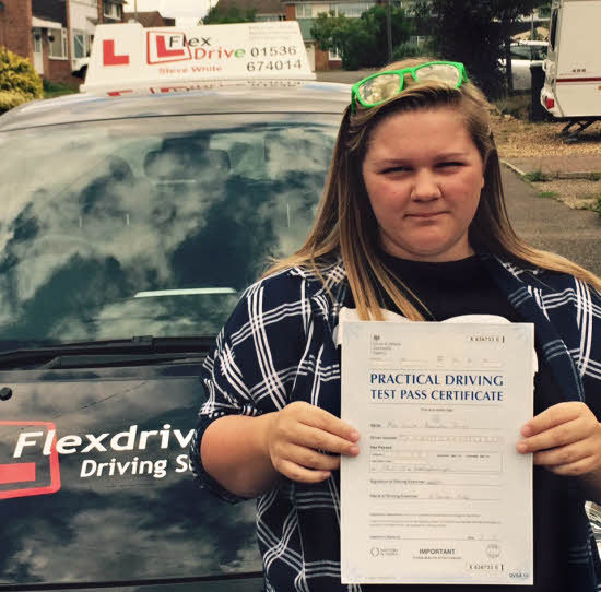 driving Lessons in Raunds | Lucie passed first time with only 2 driving Faults