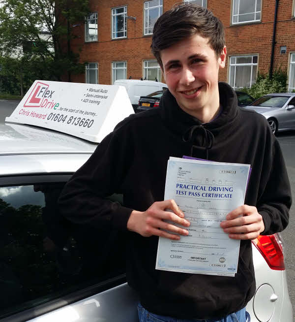 Tom Eaton passed with Flexdrive driving school