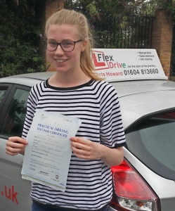 Driving Lessons Northampton | Lucy passes 1st time with Flexdrive Driving School