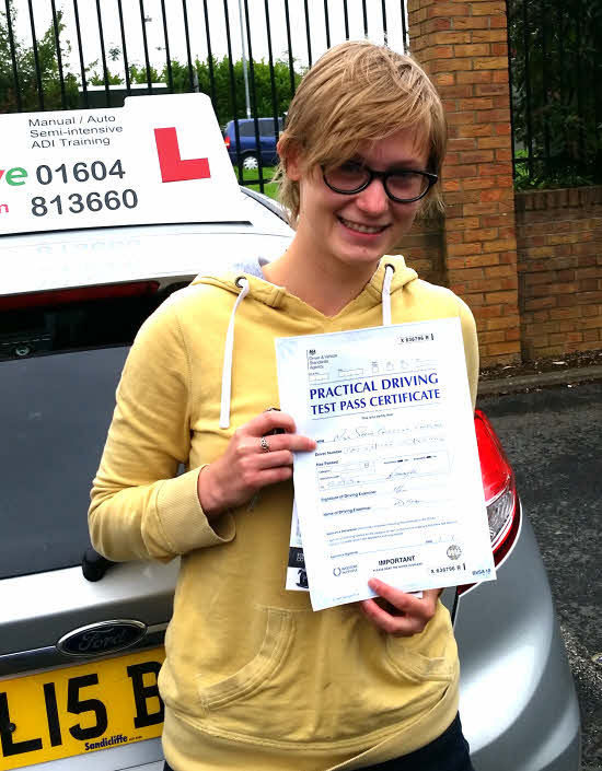 Driving lessons wellingborough | Sarah Chisnall from Wollaston passes having taken driving lessons with Flexdrive Driving school