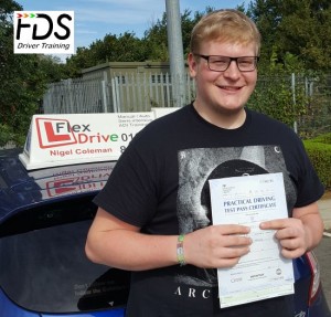 Driving Lessons in Kettering  | Elliott passes 1st time with Flexdrive Driving school