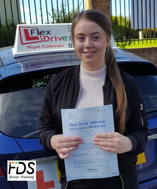 Driving Lessons in Northampton | Chloe Passes 1st time with Flexdrive Driving School