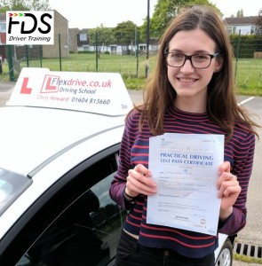 Driving Lessons in Wellingborough | Kathryn passedwith 