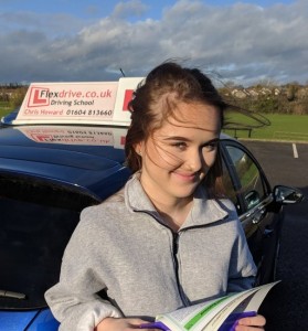 Driving Lessons Wellingborough | Elise passed 1st time with Flexdrive Driving School