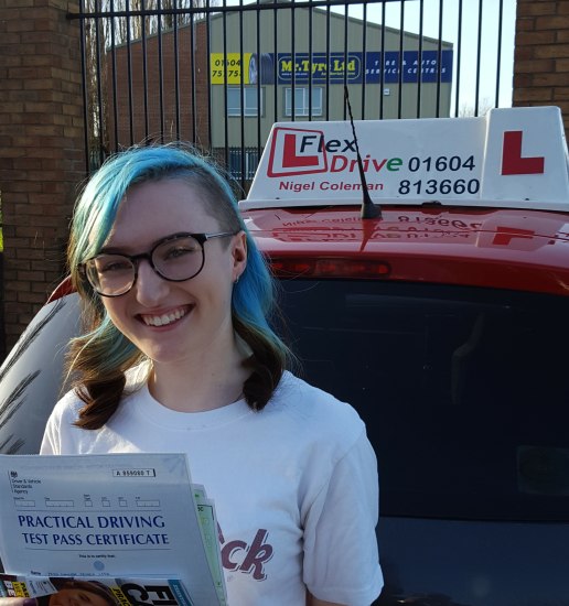 Driving Lessons Northampton | Hannah passed 1st time with Flexdrive Driving School