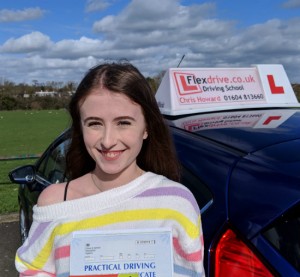 Driving Lessons in Wellingborough | Ellie passed with Flexdrive Driving School