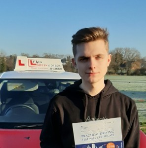 Driving Lessons in wellingborough | David passed with Flexdrive Driving School