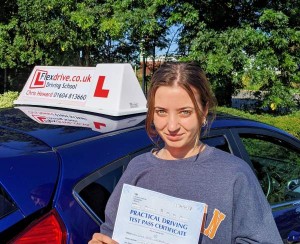 Driving Lessons in Wellingborough | Ella passes with Flexdrive Driving School