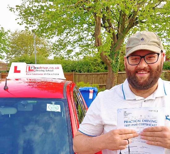 Automatic Driving Lessons in Kettering and Corby | Darren passed with Flexdrive Driving School