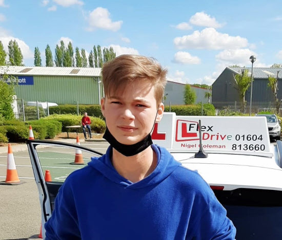 Driving Lessons in Kettering | Harry passed 1st time with Flexdrive Driving School