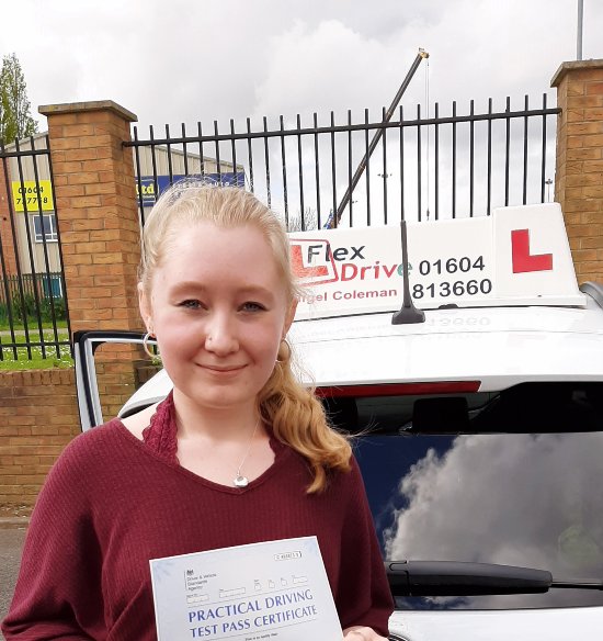 Driving Lessons in Kettering | Sophie passes 1st time with Flexdrive Driving School