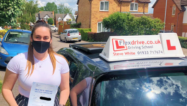 Driving Lessons in Kettering | Kaelah passed with Flexdrive Driving School