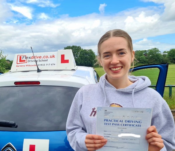 Driving Lessons in Wellingborough | Penny passed 1st time with Flexdrive Driving school