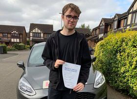 Driving Lessons in Wellingborough | Nathan passes with Flexdrive Driving School