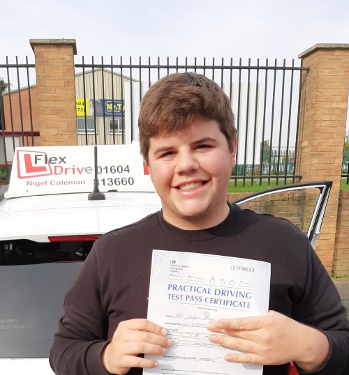 Driving Lessons in Northampton | George passed with flexdrive driving School