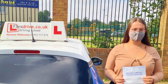 Driving Lessons in Northampton | Lauren passes 1st time with Flexdrive Driving School