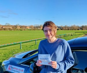 Driving Lessons in Wellingborough | Lucy Smith passes with Flexdrive Driving School