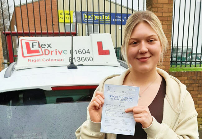 Driving Lessons in Northampton | Lucy passed with Flexdrive Driving School