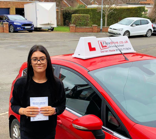 Driving Lessons in Wellingborough | Millie passes with Flexdrive Driving School