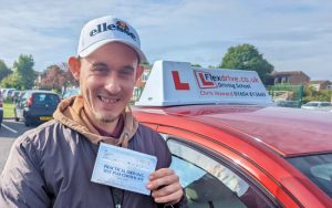 Automatic Driving Lessons in Wellingborough | Roger passes 1st time with Flexdrive Driving School