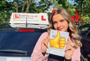 Driving Lessons in Kettering and Wellingborough | Julia passed with Flexdrive Driving School