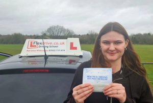 Driving Lessons in Wellingborough | Julia passes with Flexdrive Driving school