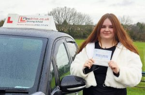 Driving Lessons in Wellingborough | Julia passes with Flexdrive Driving School